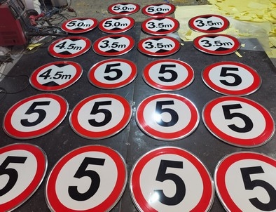 临汾临汾限速交通标牌厂家