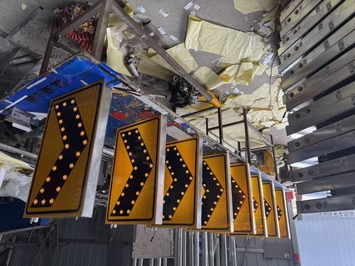 临汾太阳能交通标牌的核心部件是电池,电池多久